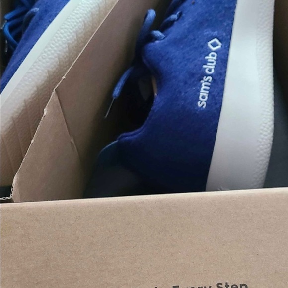 NEW AllBirds Wool Shoes - Picture 3 of 6